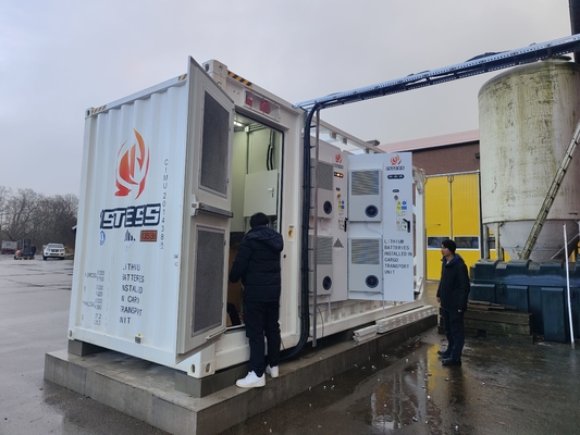Giải pháp lưu trữ năng lượng pin di động 400V - 800V Giám sát từ xa