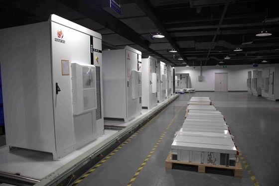 Hệ thống lưu trữ năng lượng pin công nghiệp trong nhà 50KW 107.52KWH - 125.44KWH