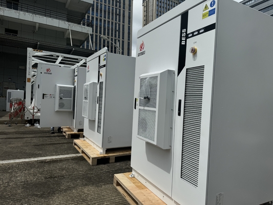Hệ thống lưu trữ năng lượng pin công nghiệp LiFePO4 được chứng nhận UL IP55 107.52KWH - 125.44KWH